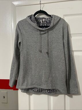 Cable & Gauge Gray Hooded Pullover with Leopard Lining